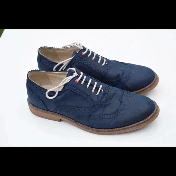 Tommy Hilfiger Men's oxfords - Picture 3 of 8